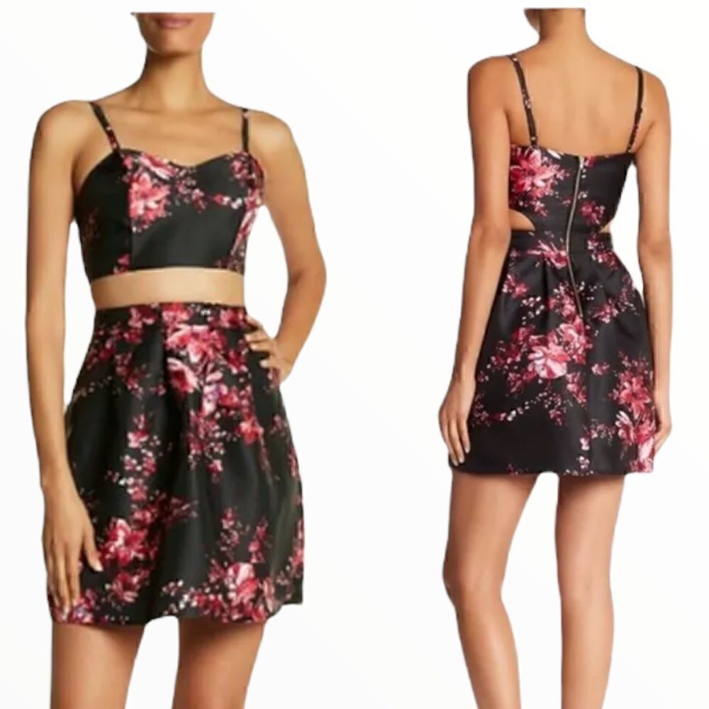 A. Byer Open Mid Drift Floral Cocktail Dress‎